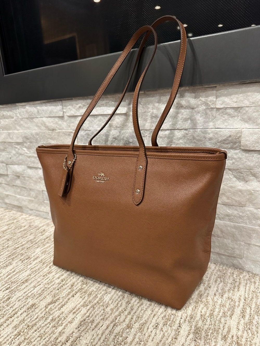 Coach City Zip Tote Saddle Brown Pebbled Leather Shoulder Bag - Picture 2 of 12